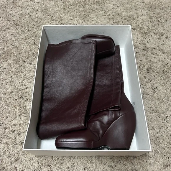 KHAITE Morgan over the knee burgundy boots - Picture 12 of 12